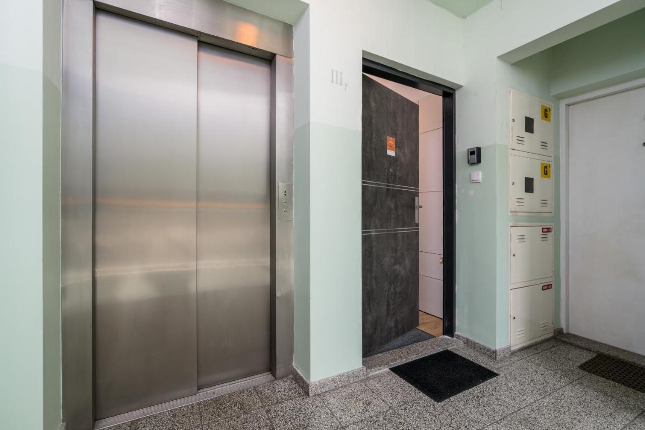 Apartment Wroclaw Jednosci Narodowej By Noclegi Renters Kültér fotó